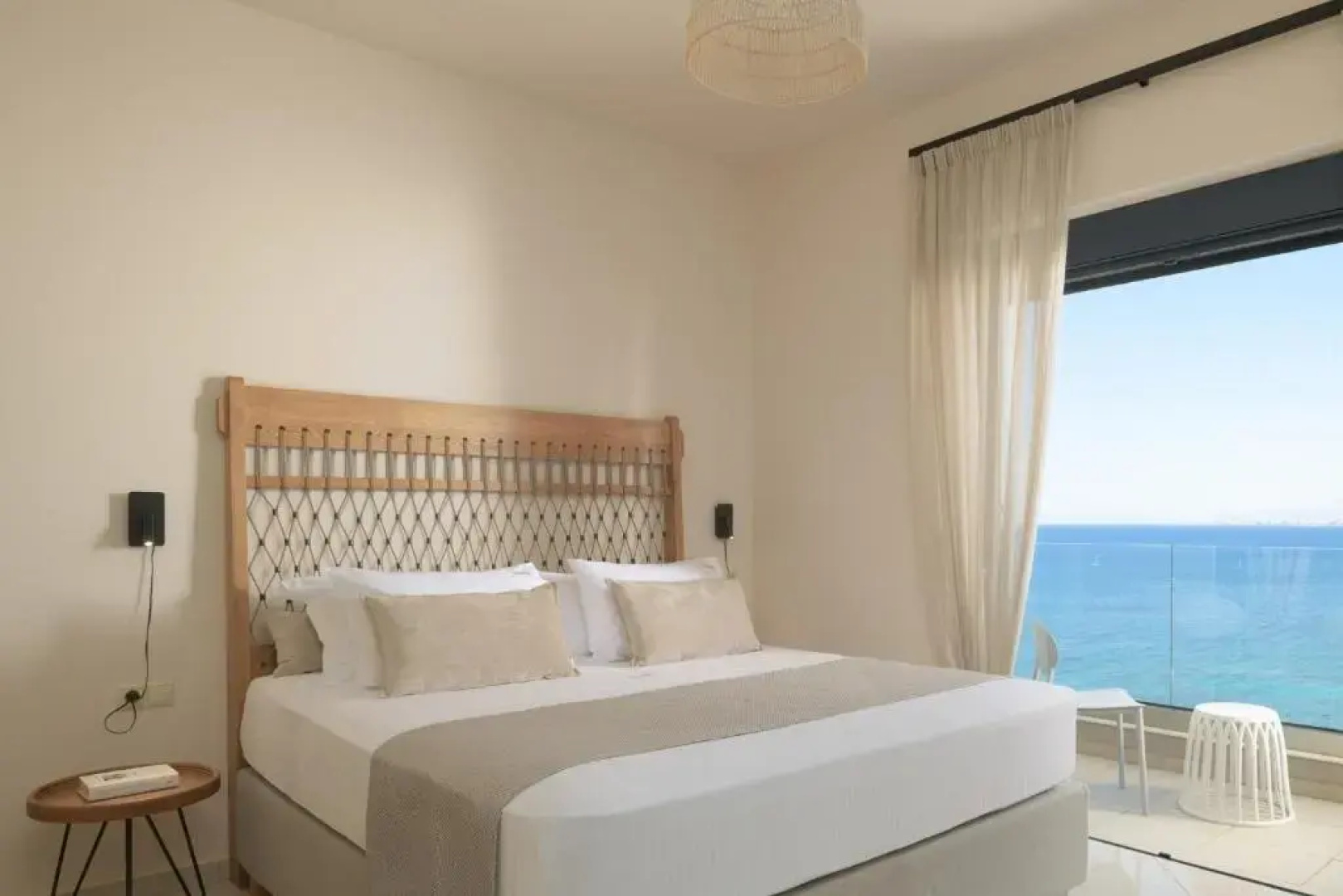 Anima SeaView Luxury Living Villa, By ThinkVilla