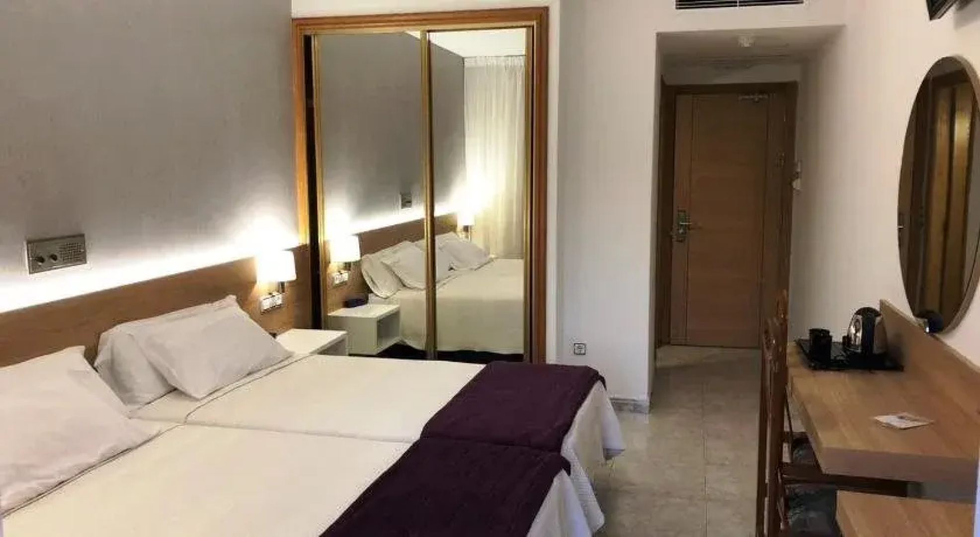 Hotel Riveiro II