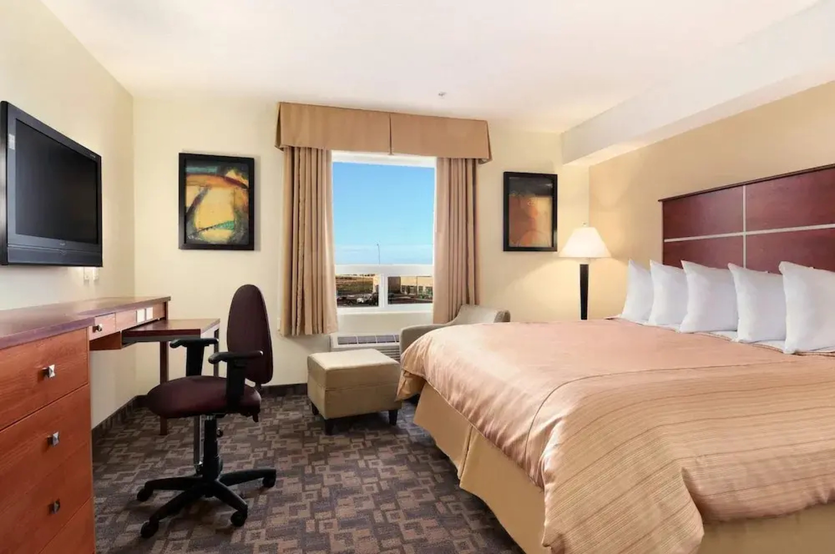 Days Inn Grande Prairie