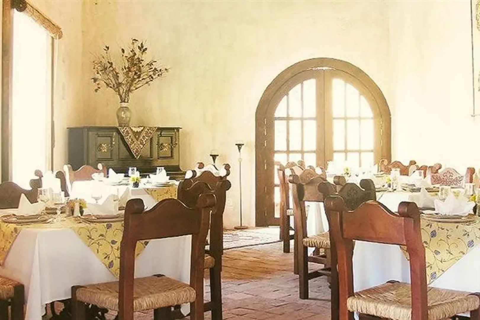 Hacienda Sepulveda Hotel & SPA