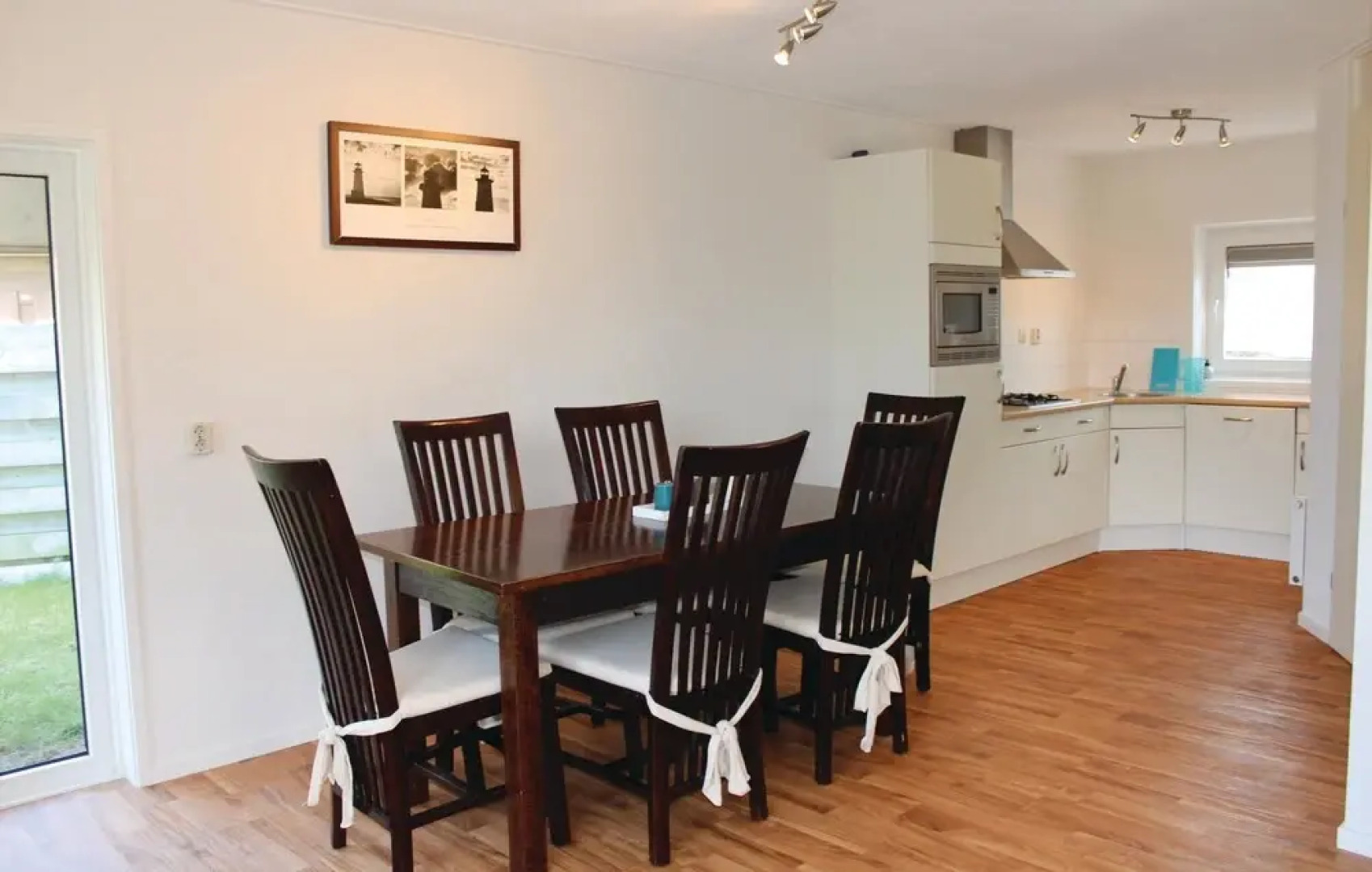 Stunning Home in Opperdoes With 2 Bedrooms and Wifi