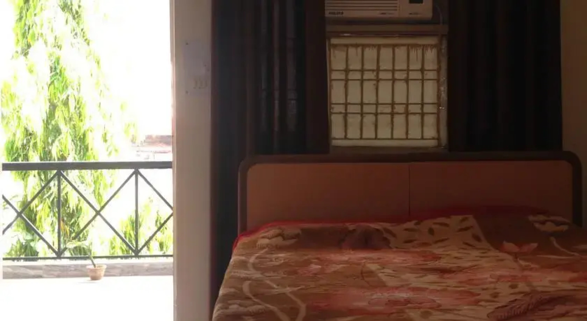 Rainbow Holiday Home