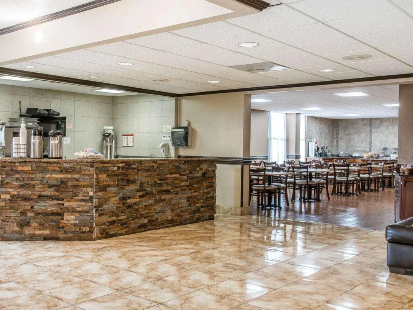 Clarion Inn & Suites Grand Rapids Airport