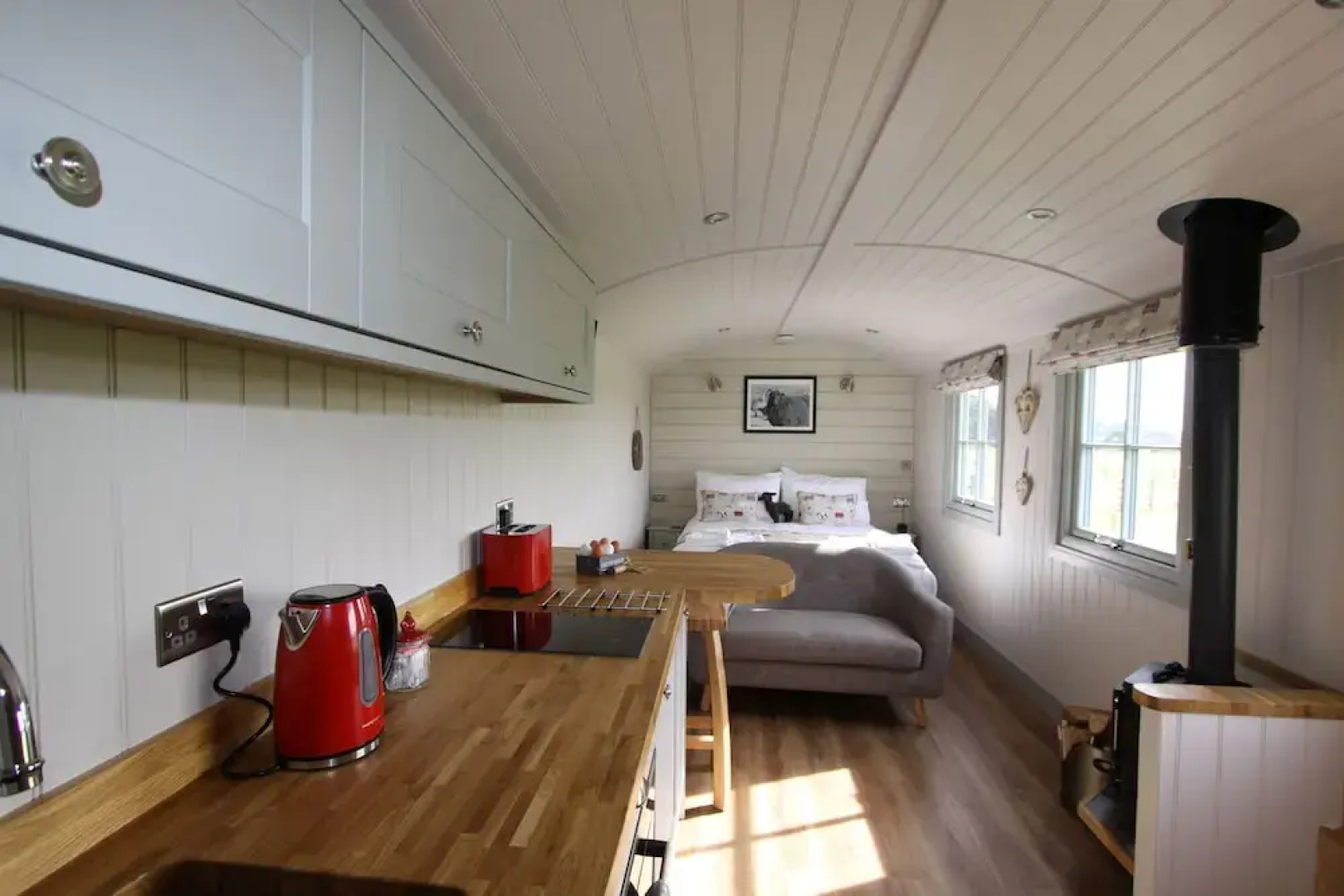 Springwood Shepherd Huts