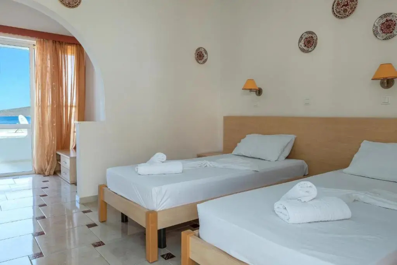 Olympus Tilos Apt Twin B1