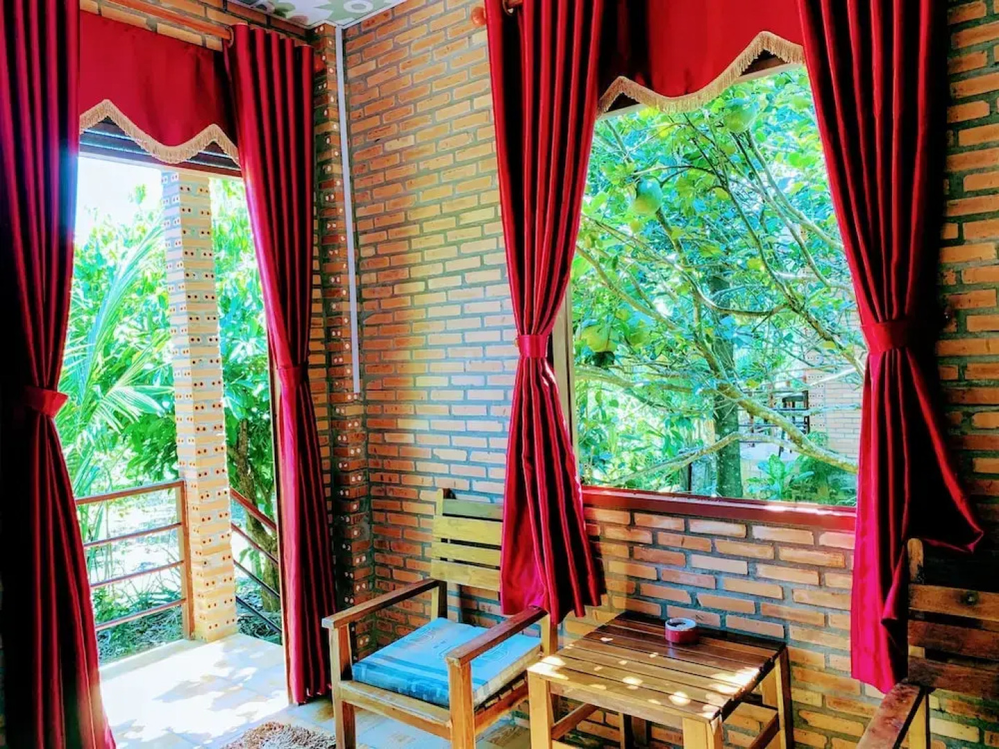 Gibbon Singing Homestay