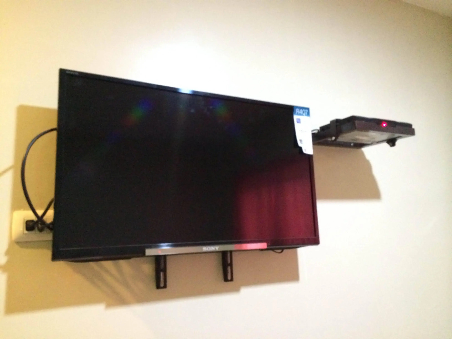 1st Avenue Apartelle