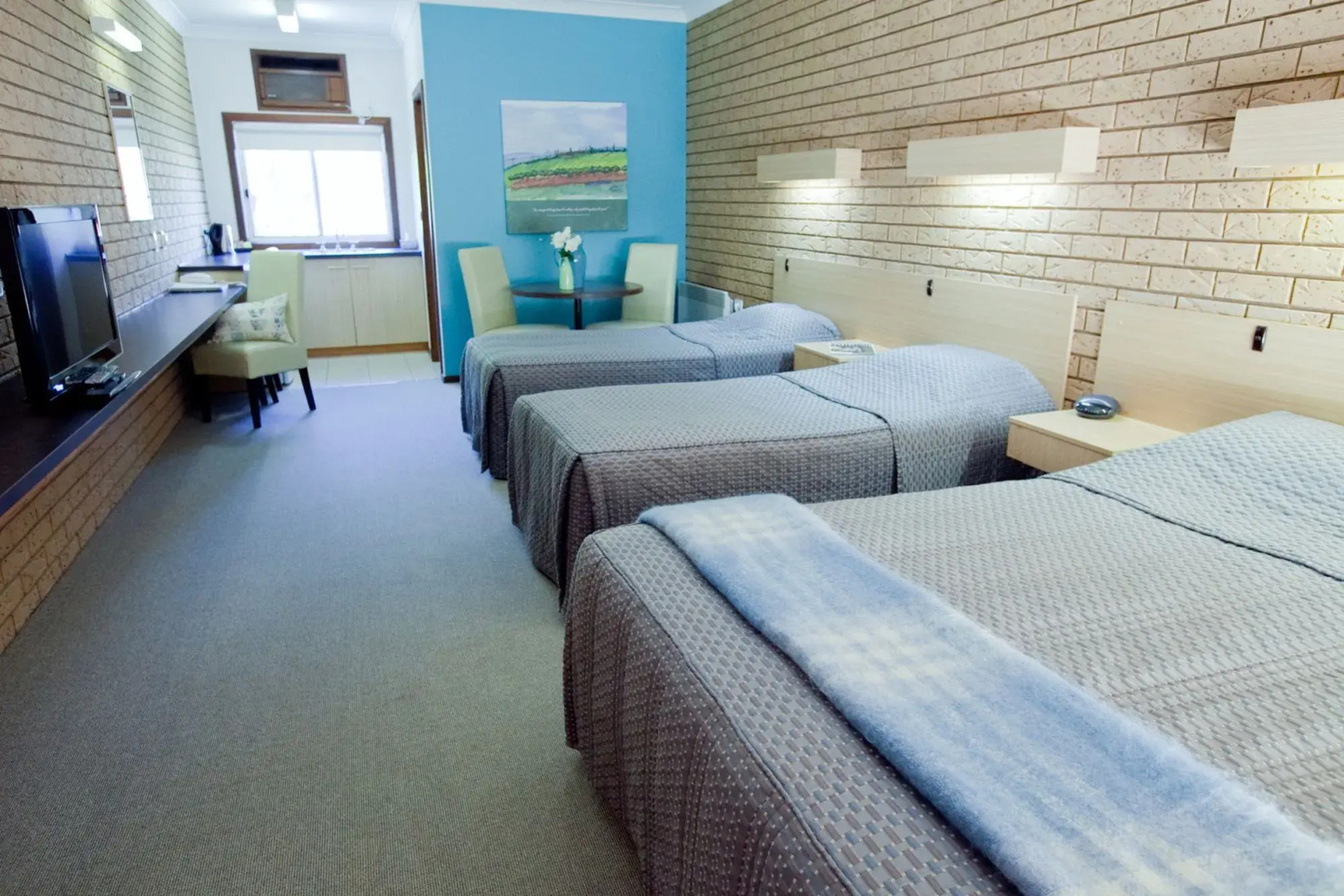 Ovens Valley Motor Inn