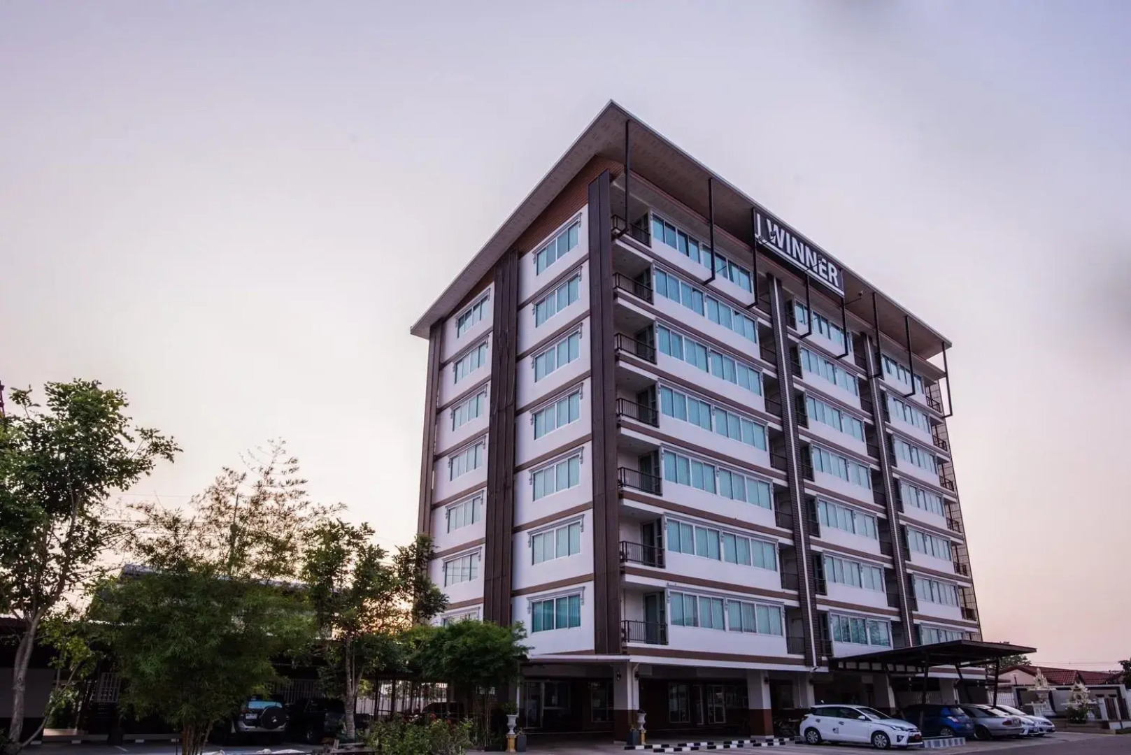 Winner Prachinburi & Serviced Apartment