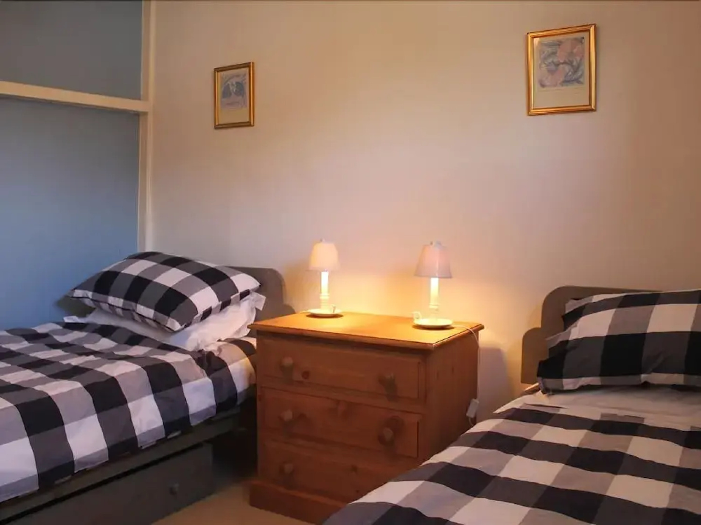 Beckford Cottage