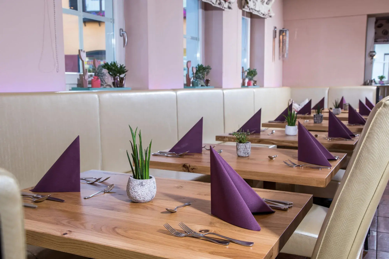 TWO TIMEZ - Boutique Hotel