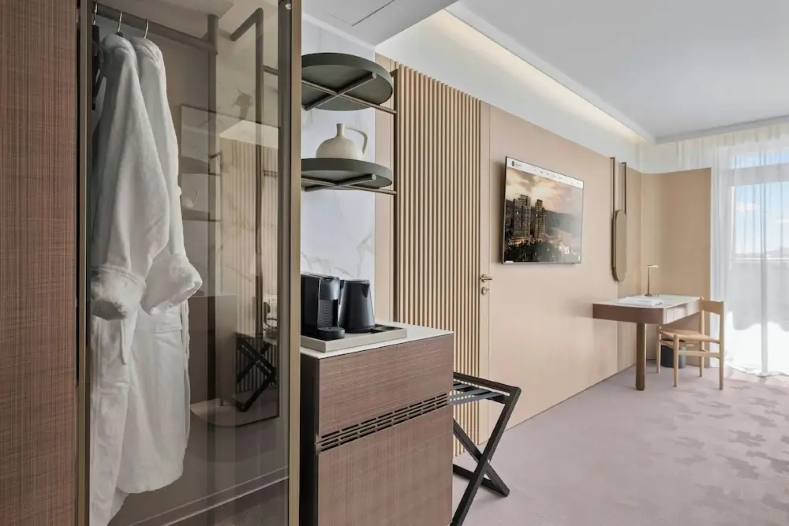 The Landmark Nicosia, Autograph Collection