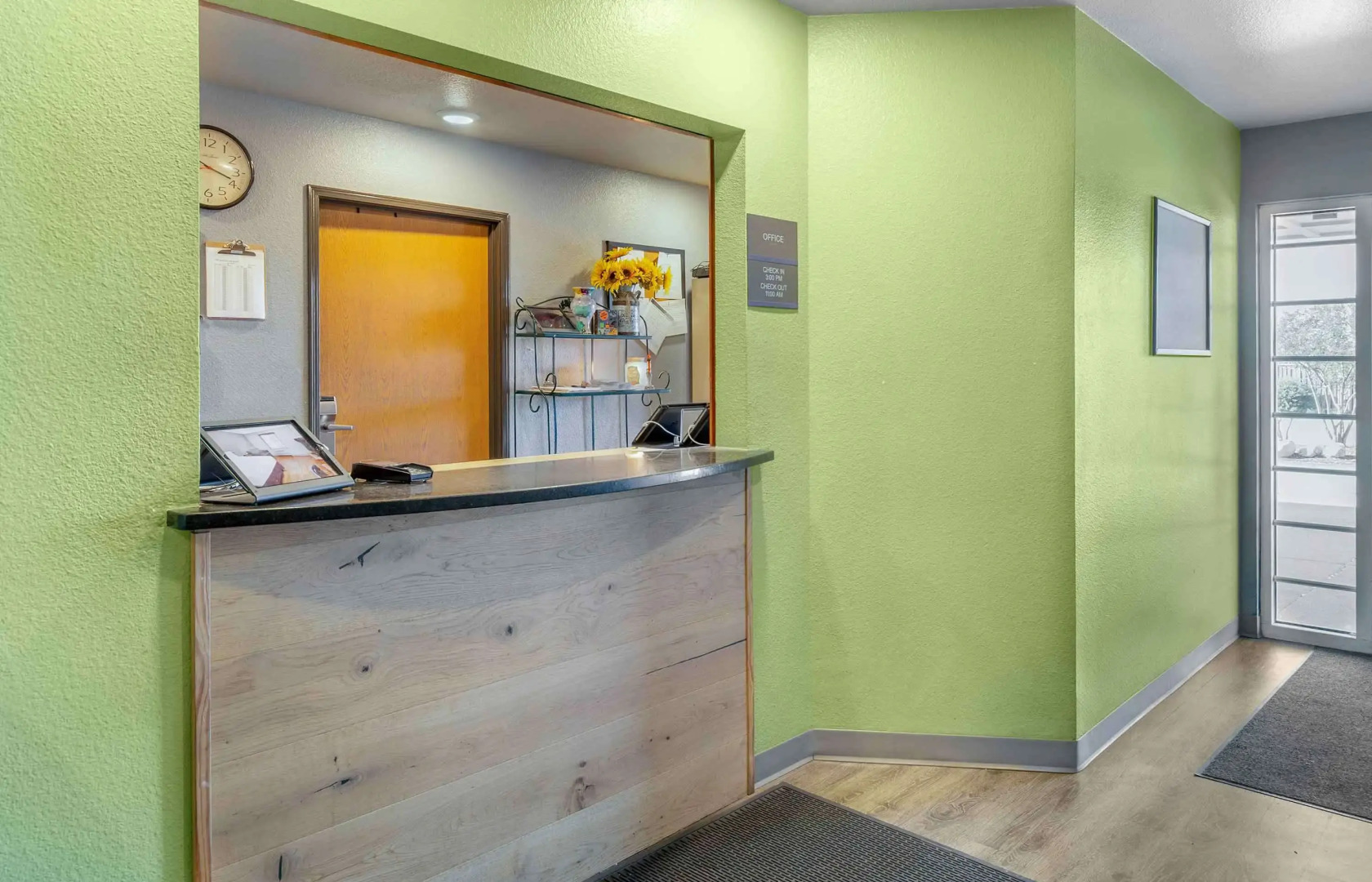 Extended Stay America Select Suites - Wilmington - West