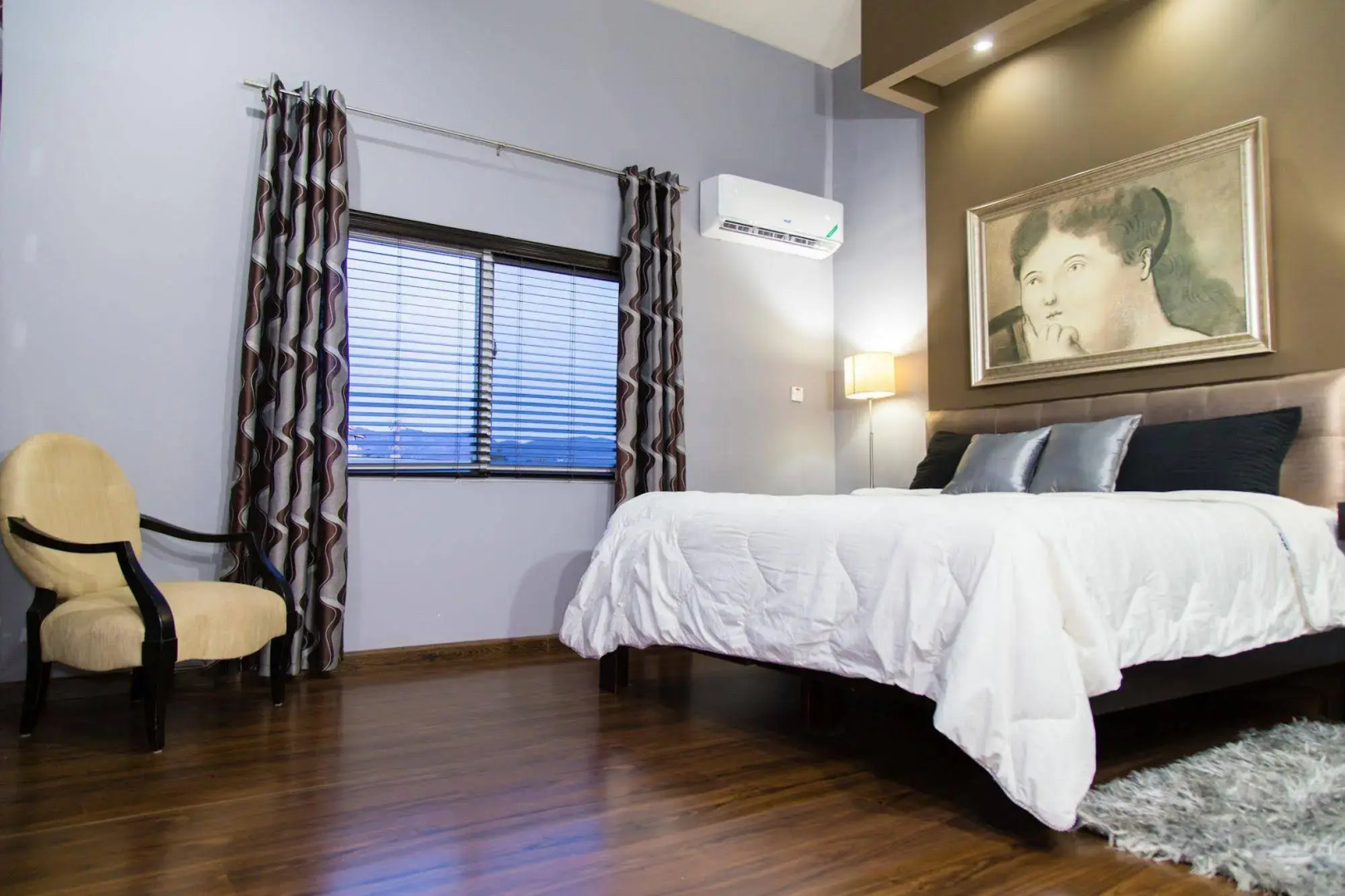 New Kingston Apartment at The Palms