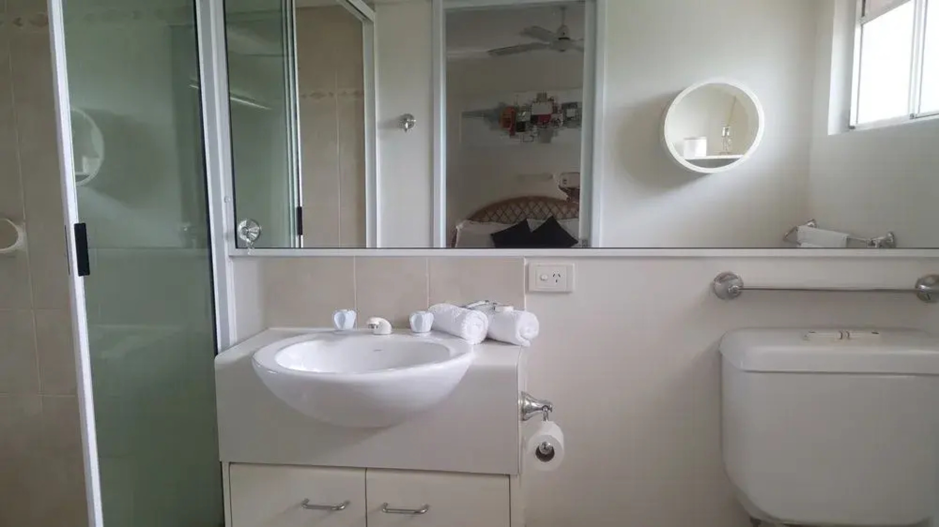 Golden Sands Beachfront Resort