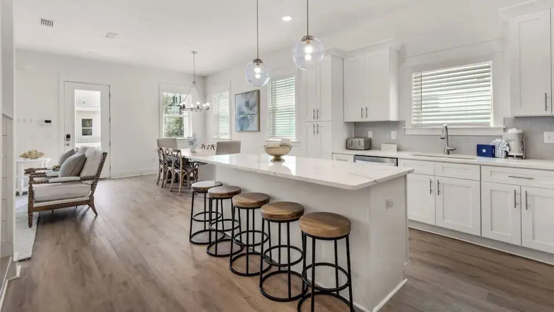 Spacious 4BR With 2 Master Suites, Golf Cart, .3 Miles to Beach - Sleeps 15