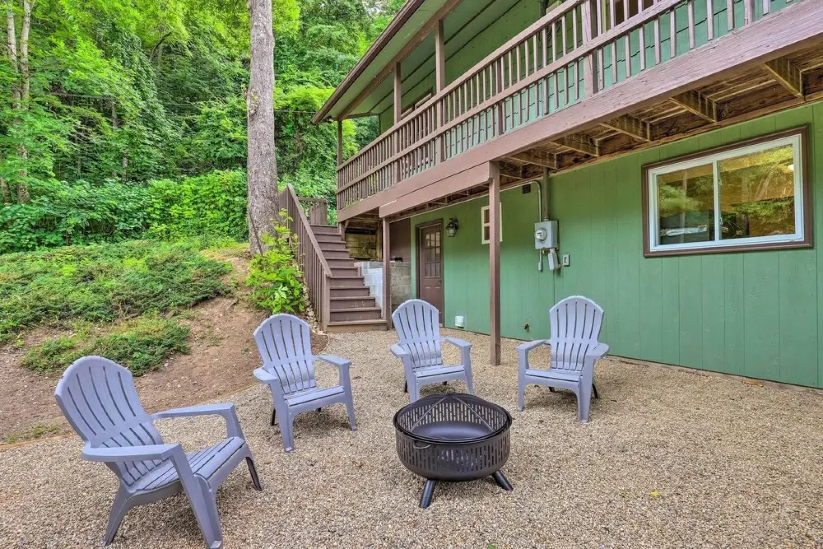 'serenity' Waynesville Home w/ Deck & Fire Pit!