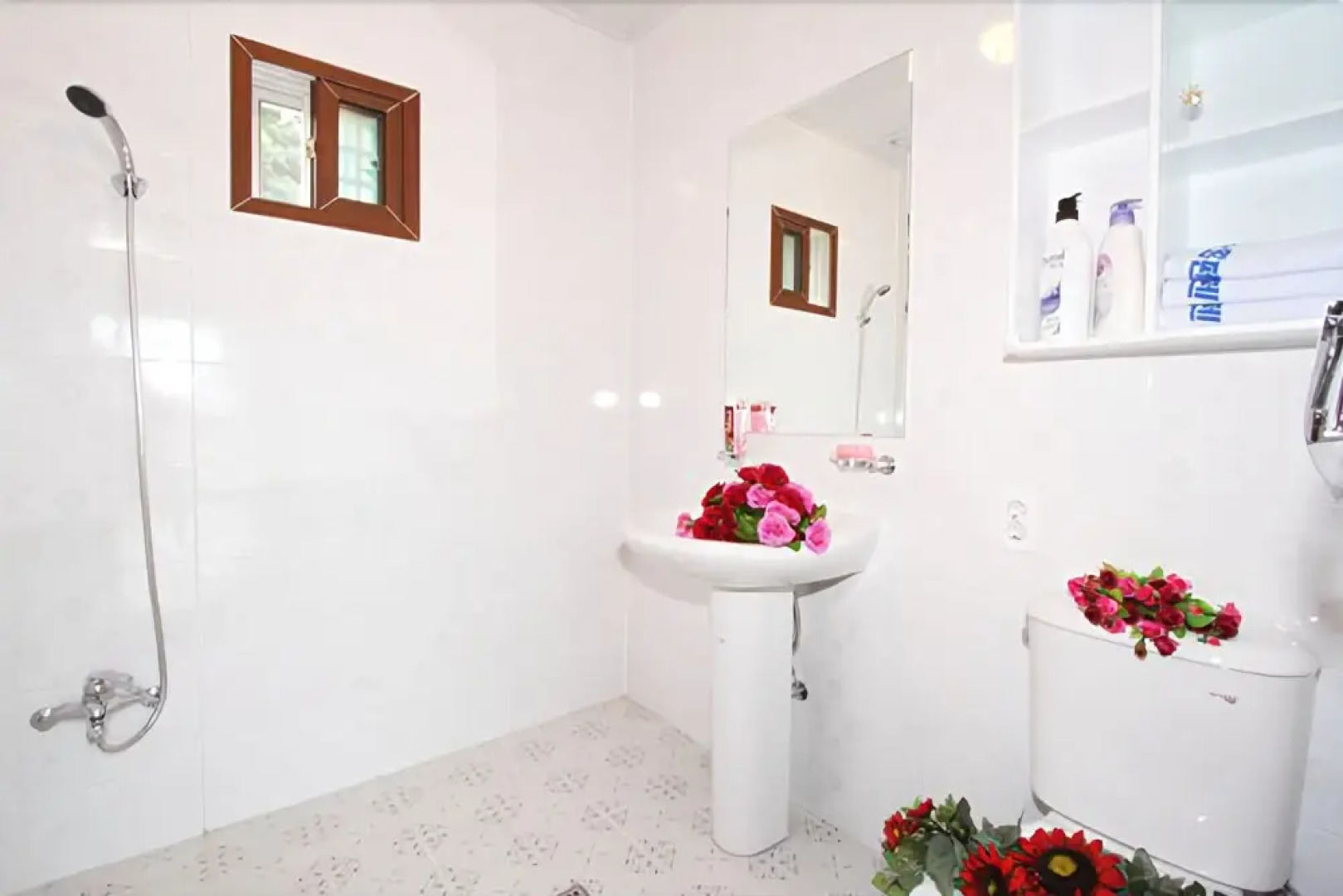 Yeongdeok Seapark Pension