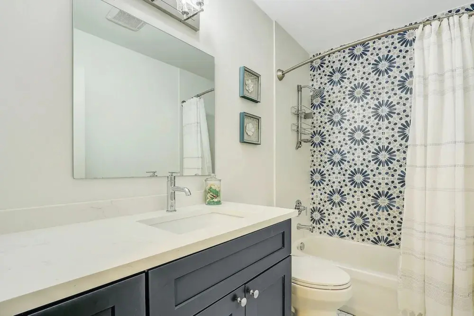 Private Pool + Bar: Palm Beach Gardens Getaway