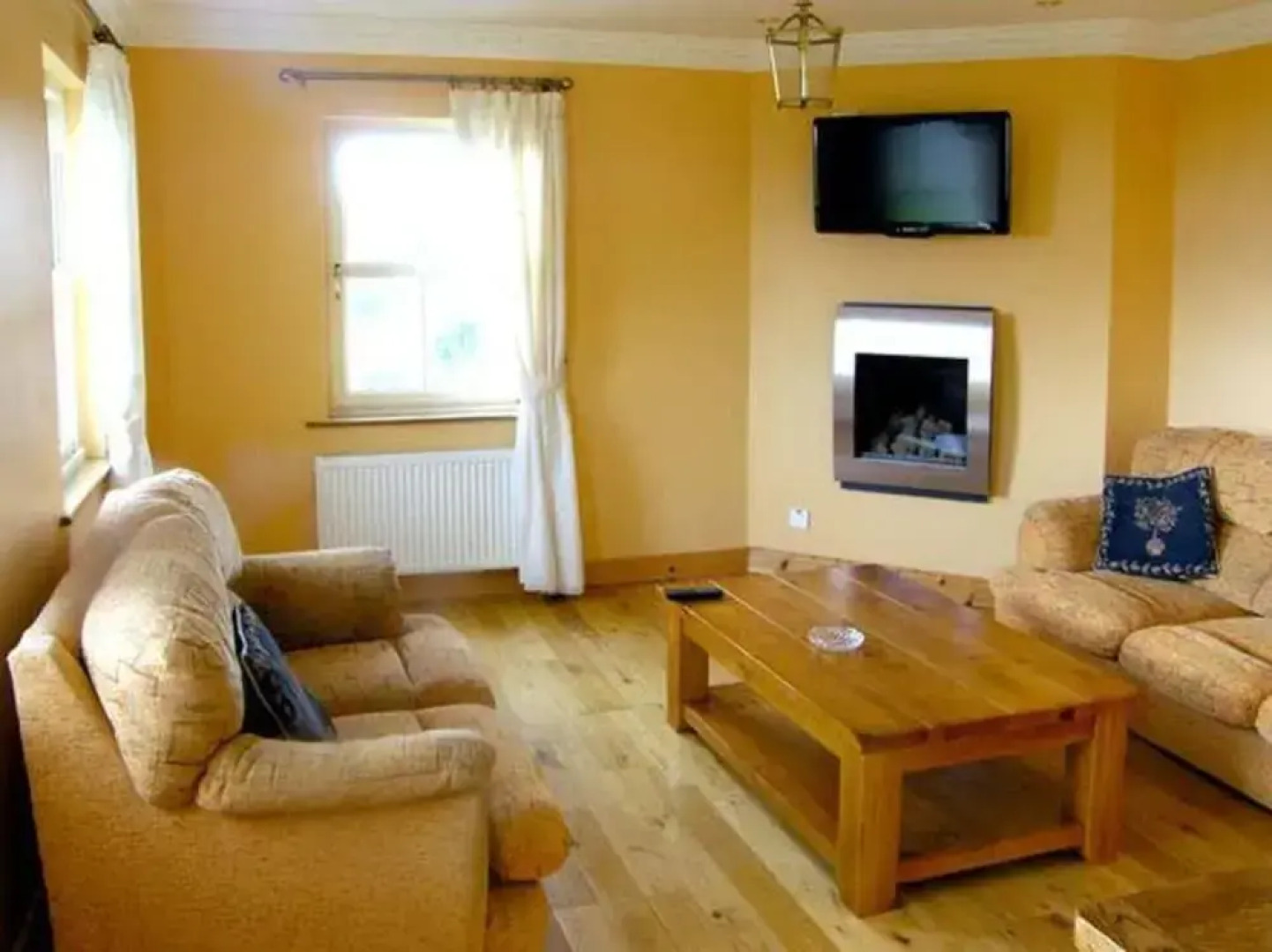 Scenic Estuary Way 3-bed Home in Labasheeda