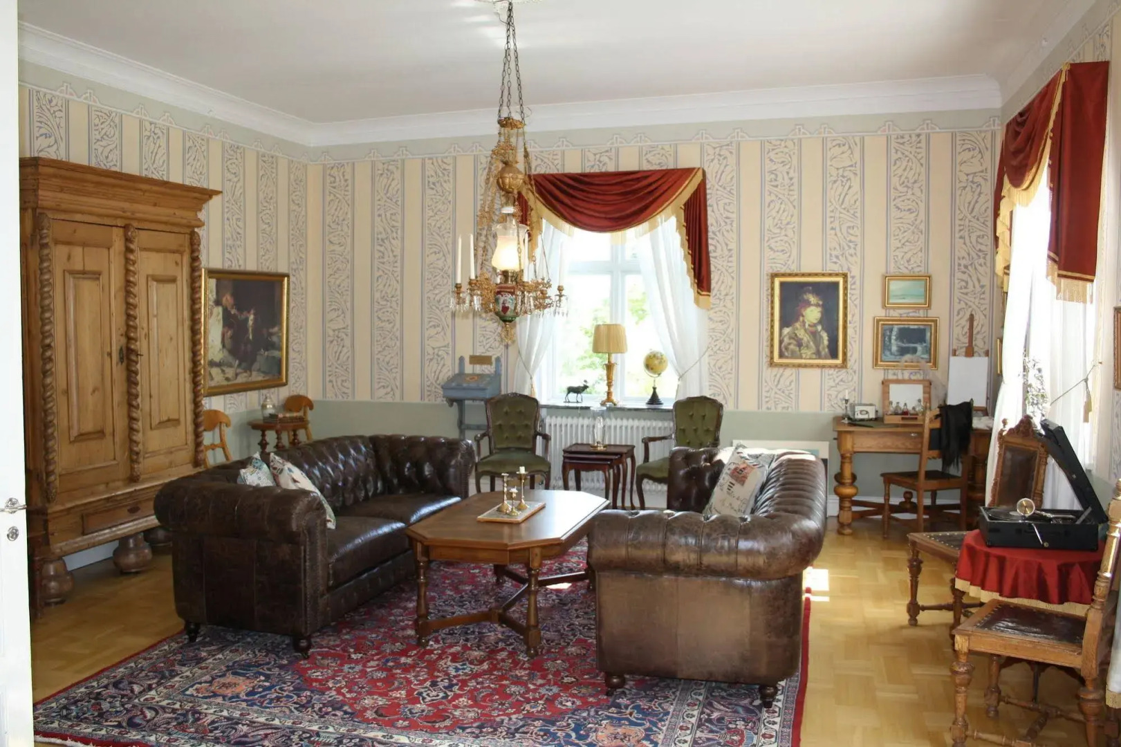 Stiftsgården Konferens & Hotell