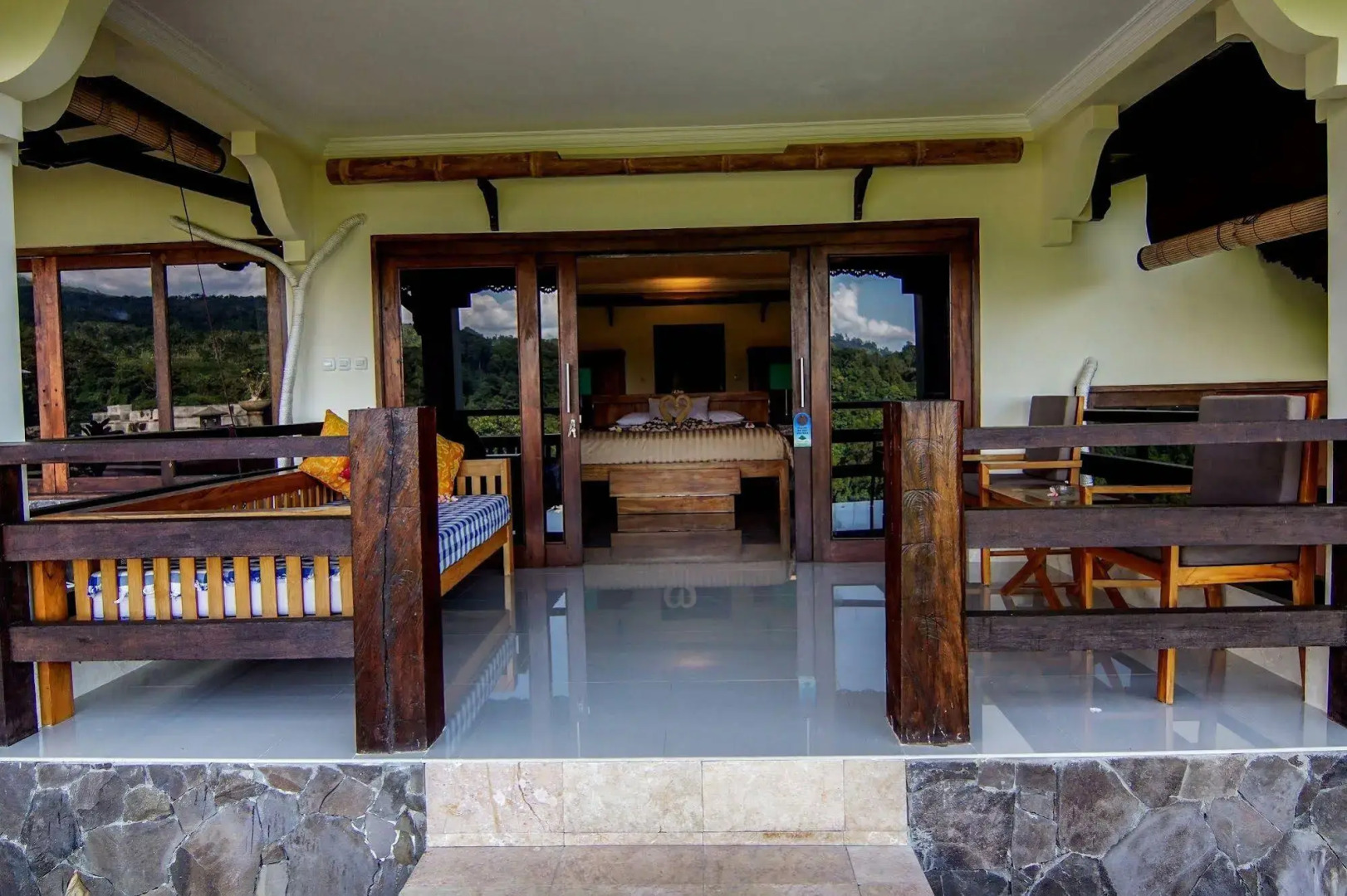 Rinjani Lodge