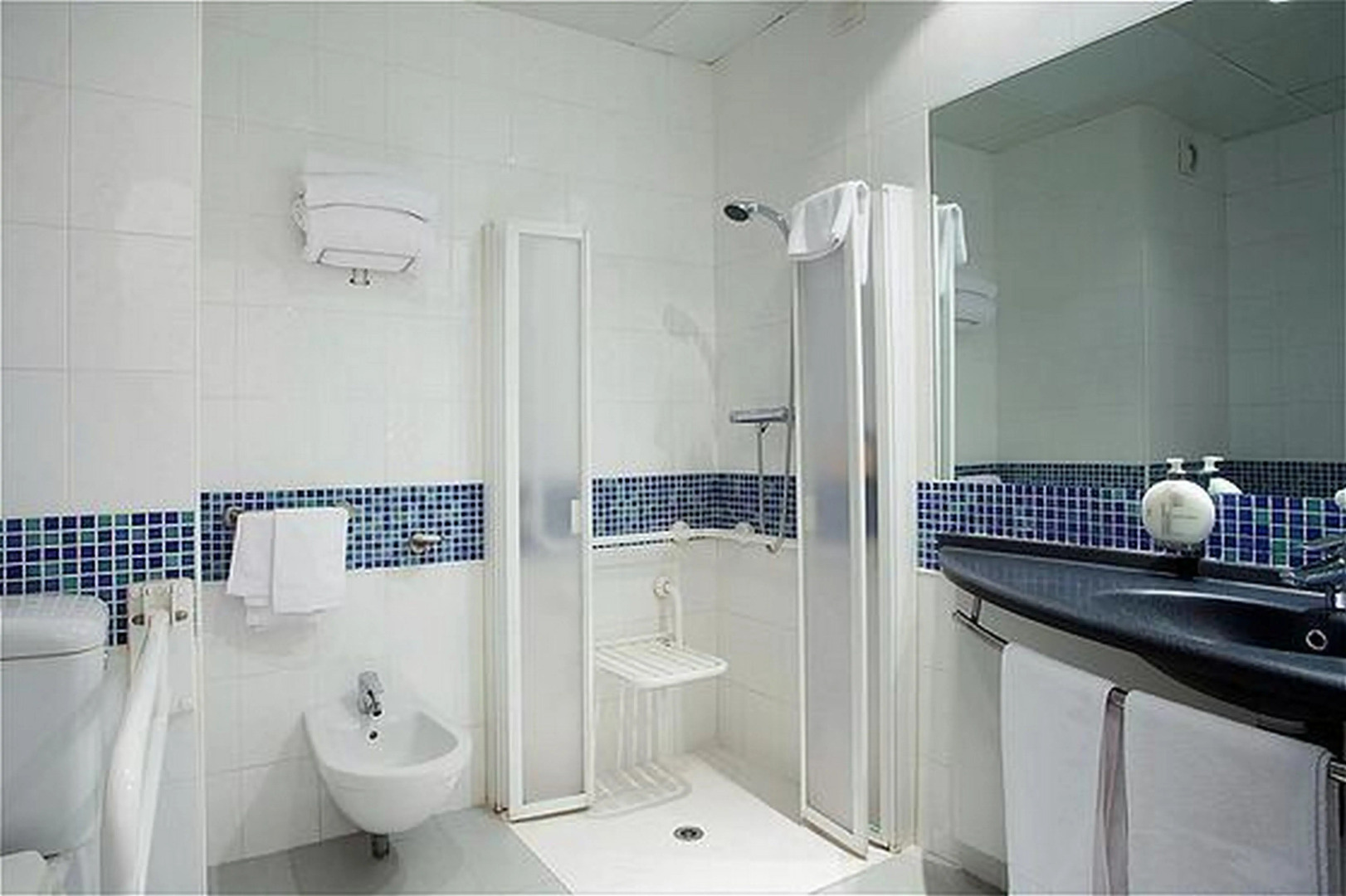 Отель Holiday Inn Bologna Fiera