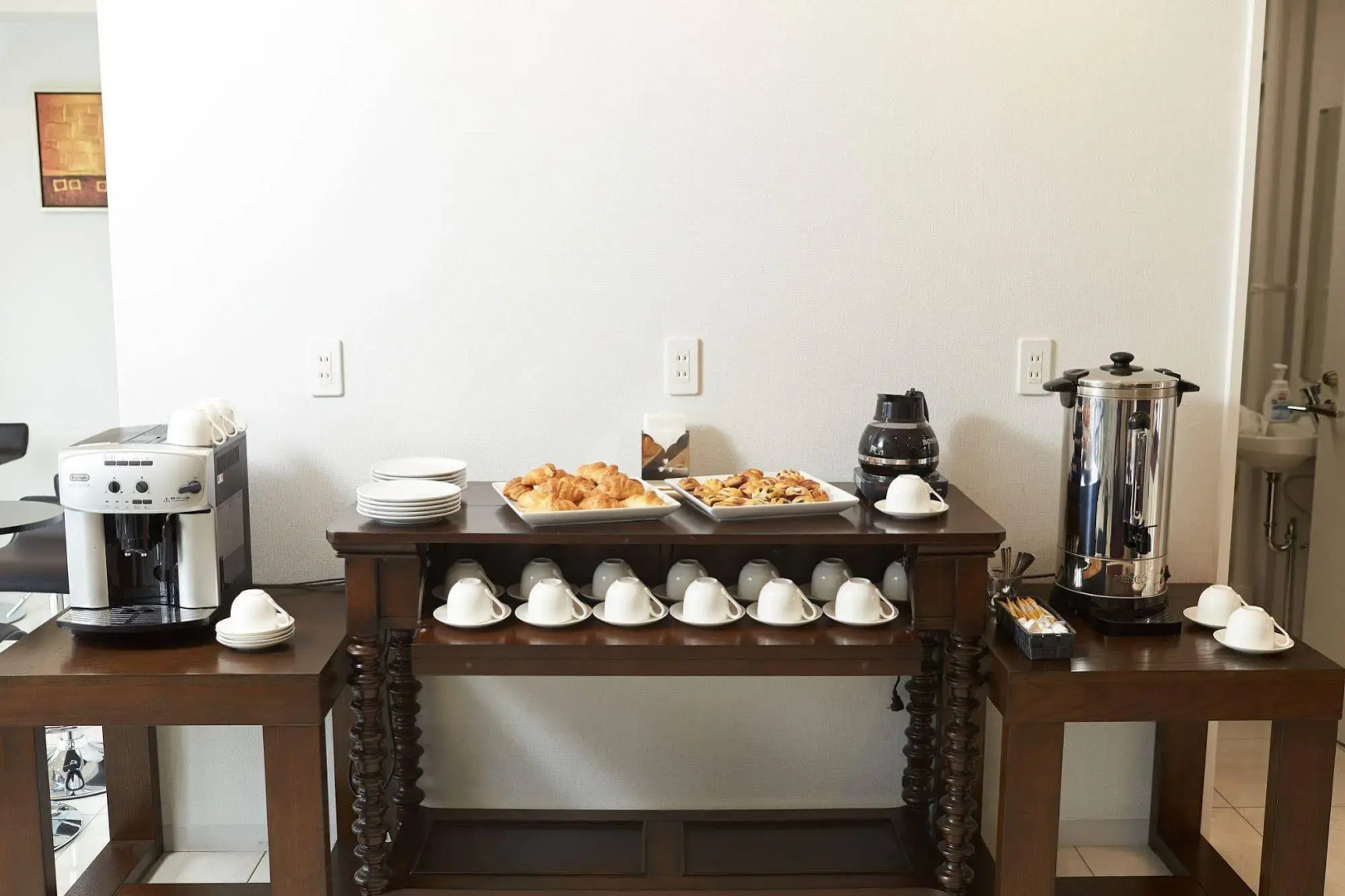 Beach Front Tower MIHAMA byDSH