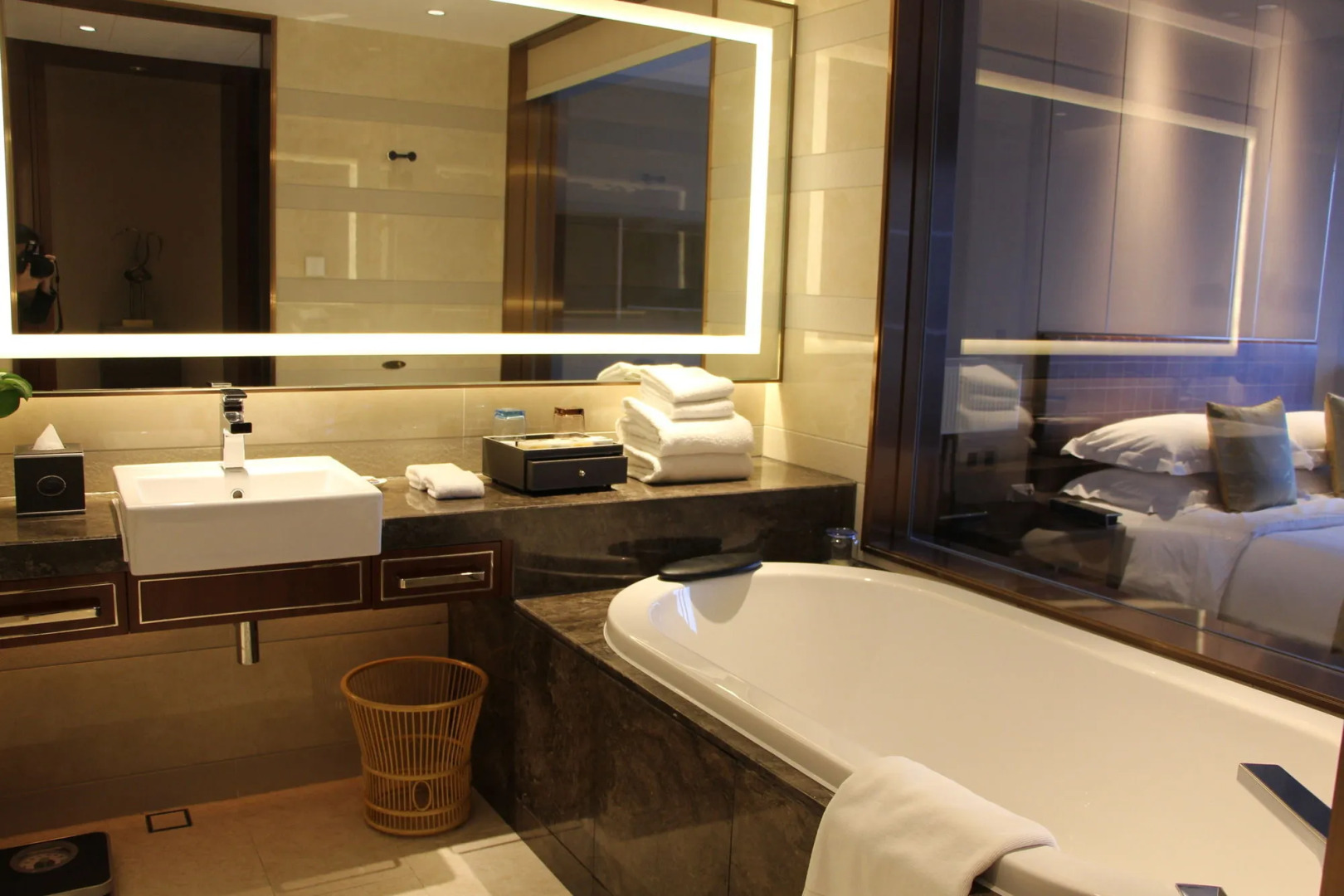 Golden Eagle Summit Hotel Yancheng