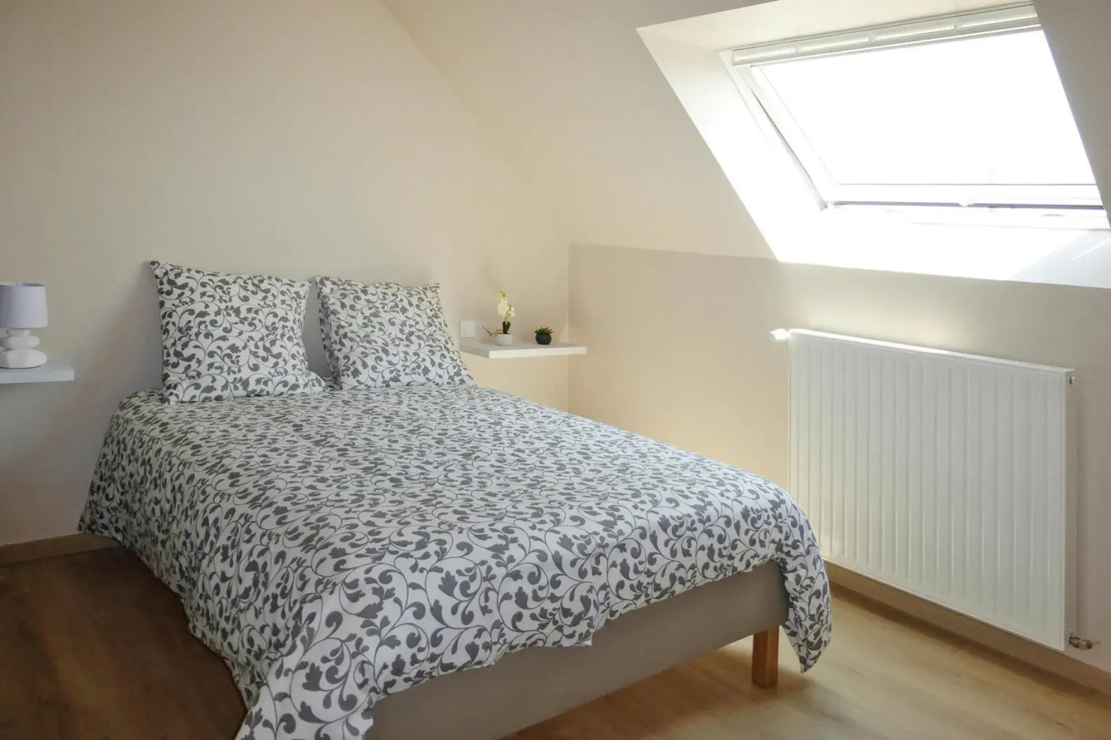 Comfortable Holiday Home, Near Ploubazlanec Beach