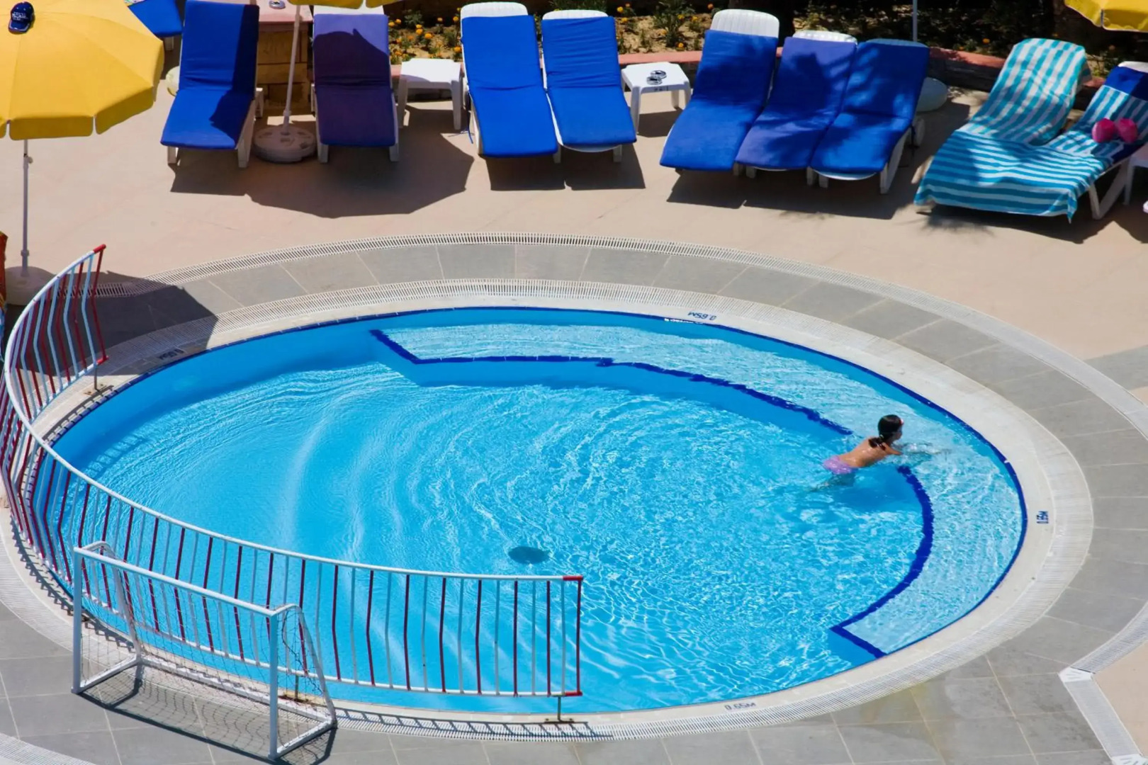 Fantasia Deluxe Hotel