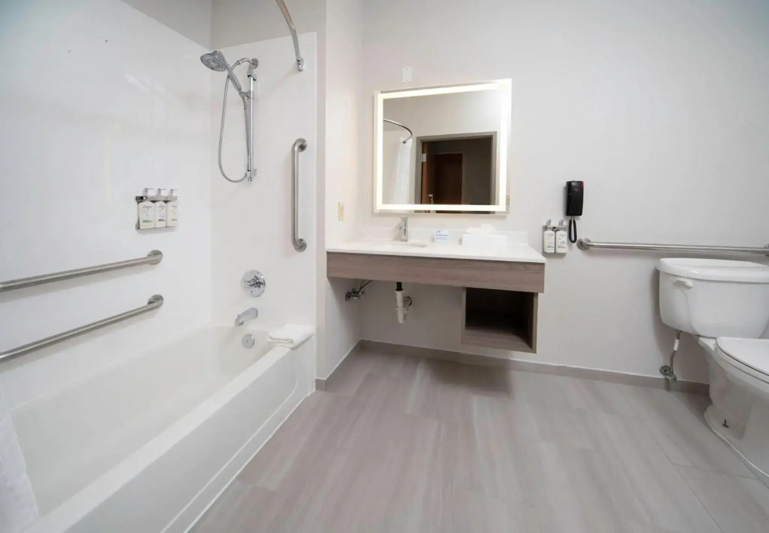 Holiday Inn Express & Suites Little Rock-West by IHG