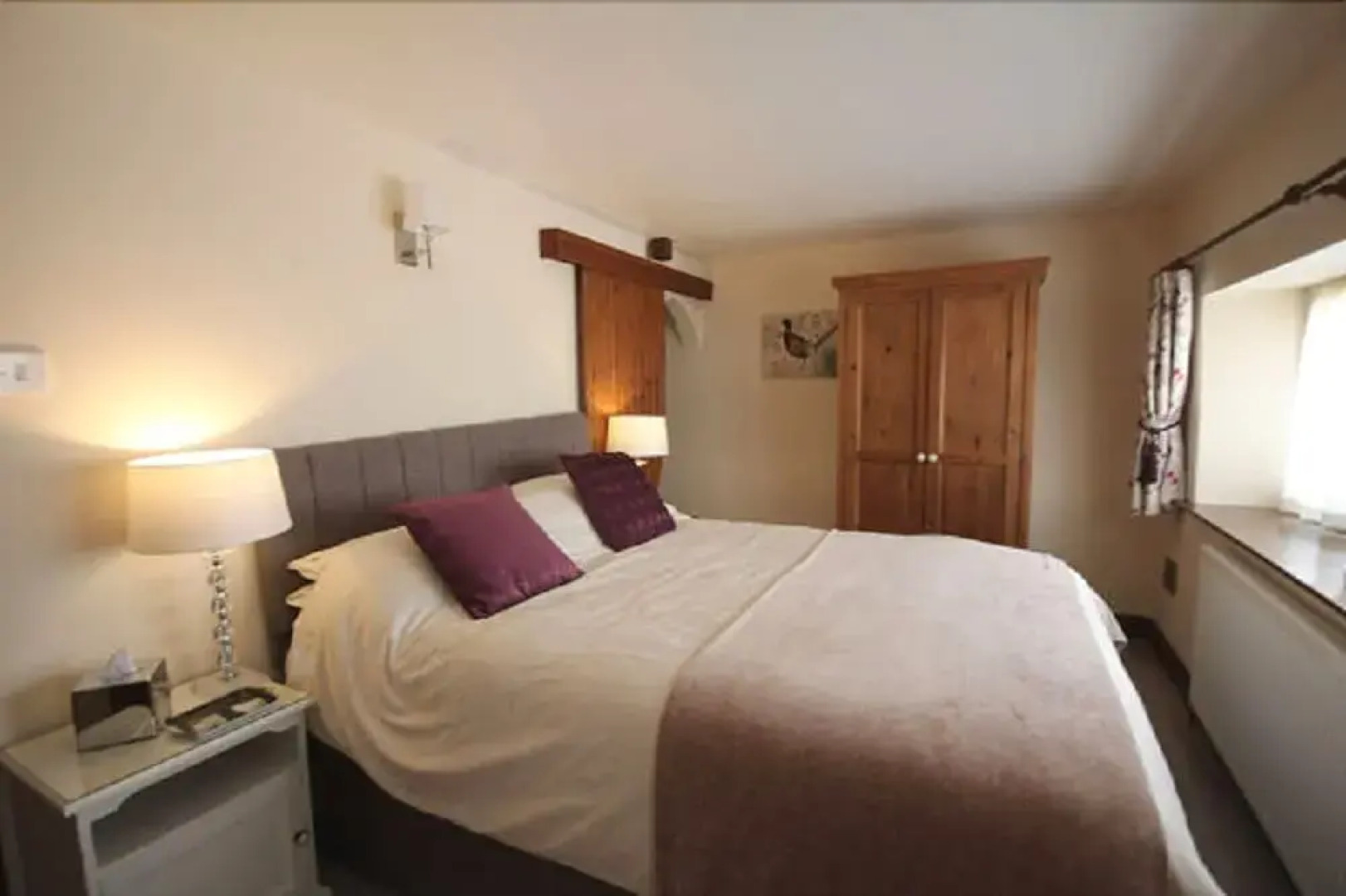 Self Catering Cottages at Handley Farm