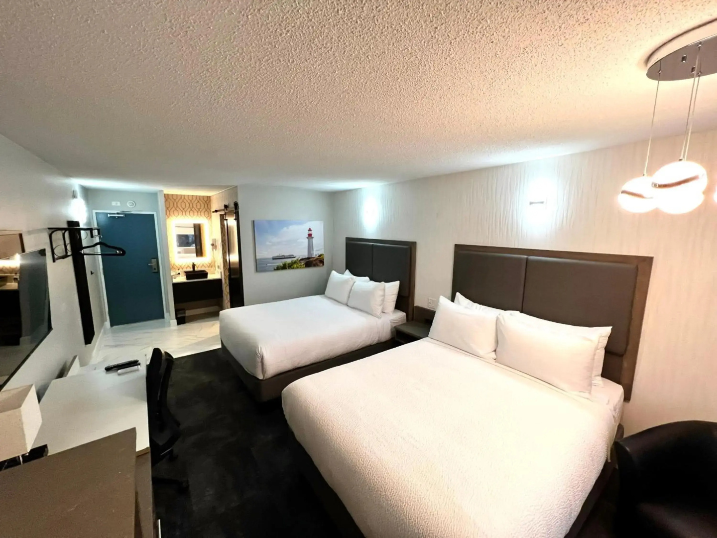 The Vic, an Ascend Collection Hotel