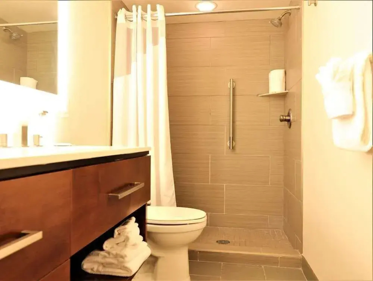 Holiday Inn Omaha Southwest