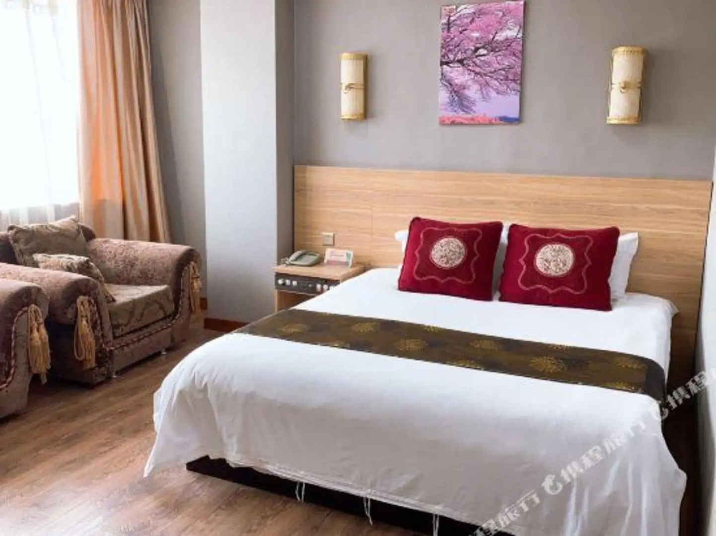 Donggang Hotel