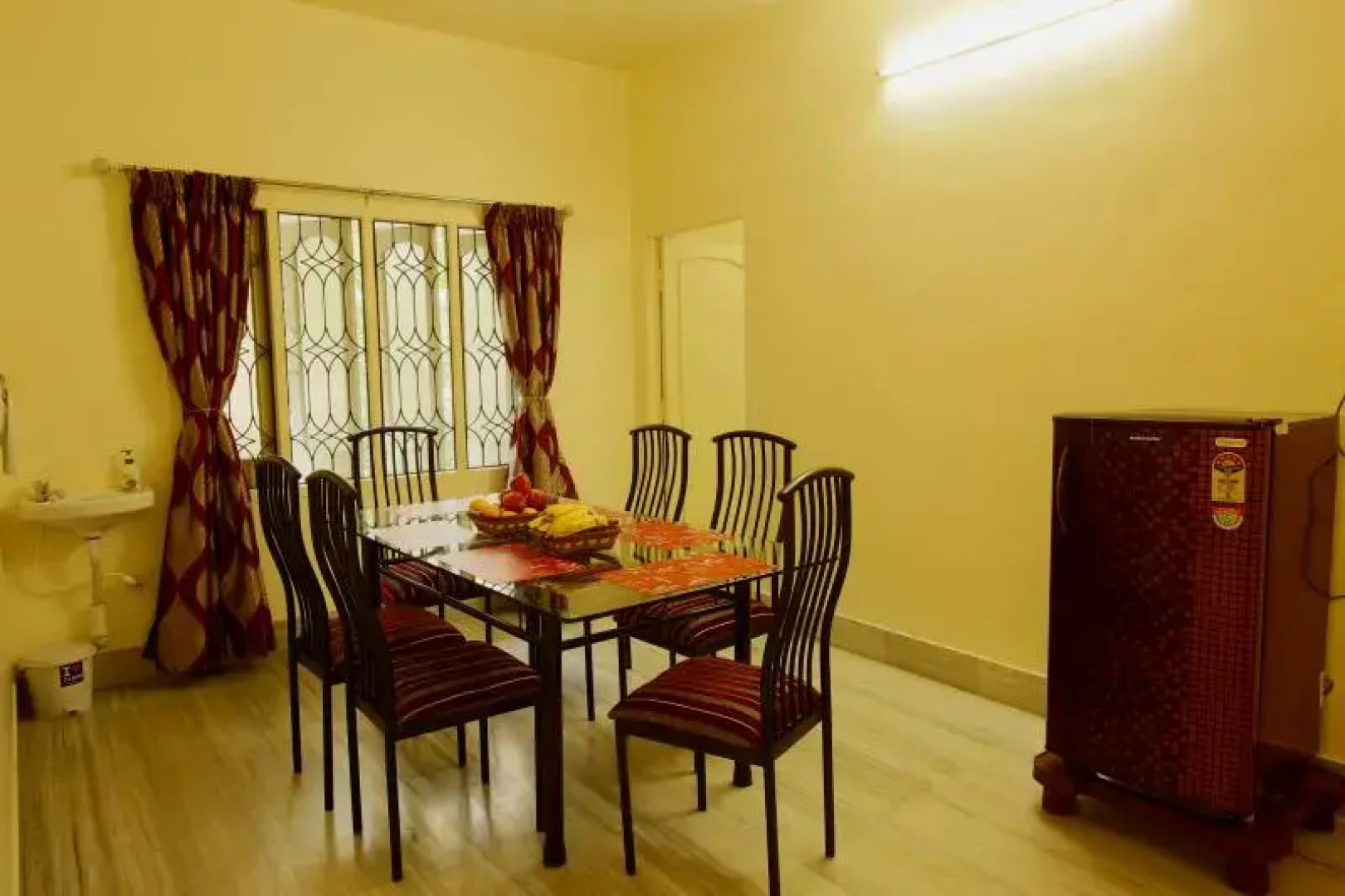 Royal Stay Service Apartments