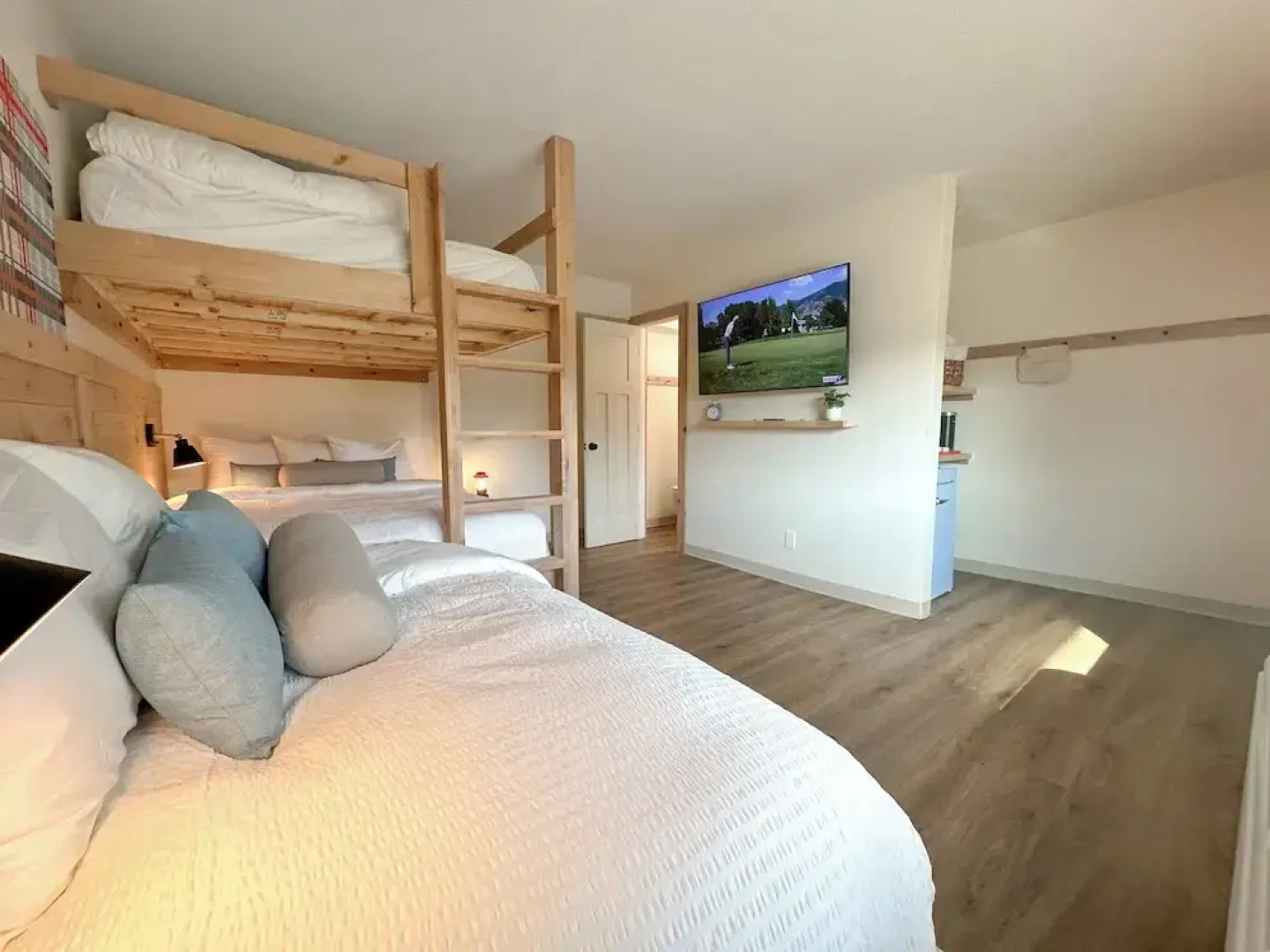 Explorer Rest & Recreation