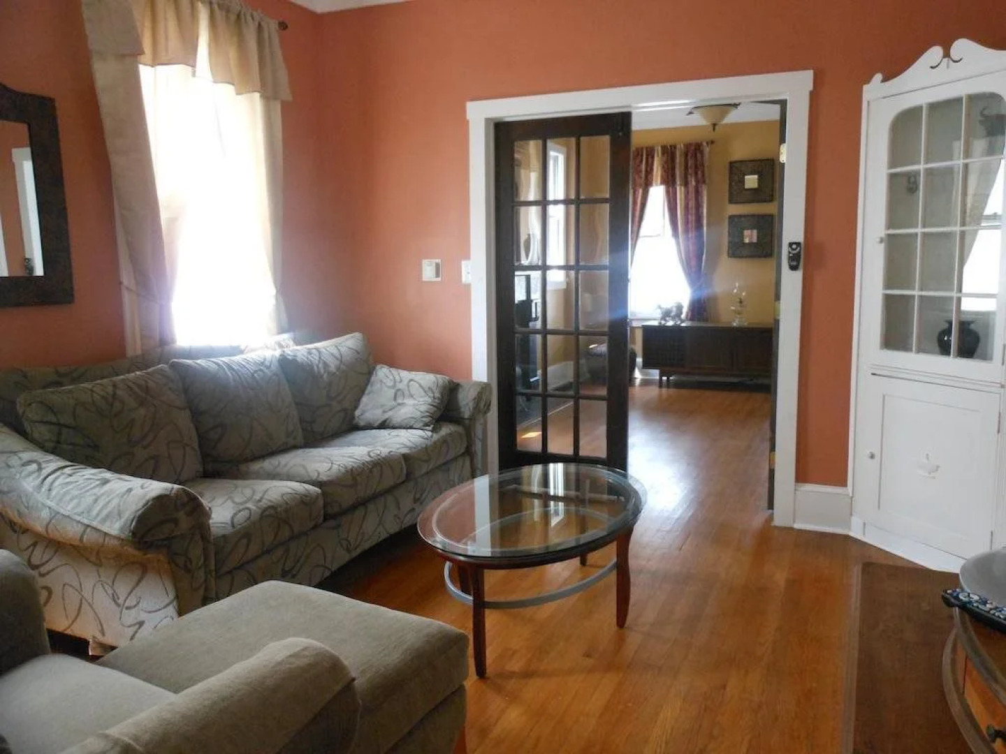 Miss Helens Guesthouse