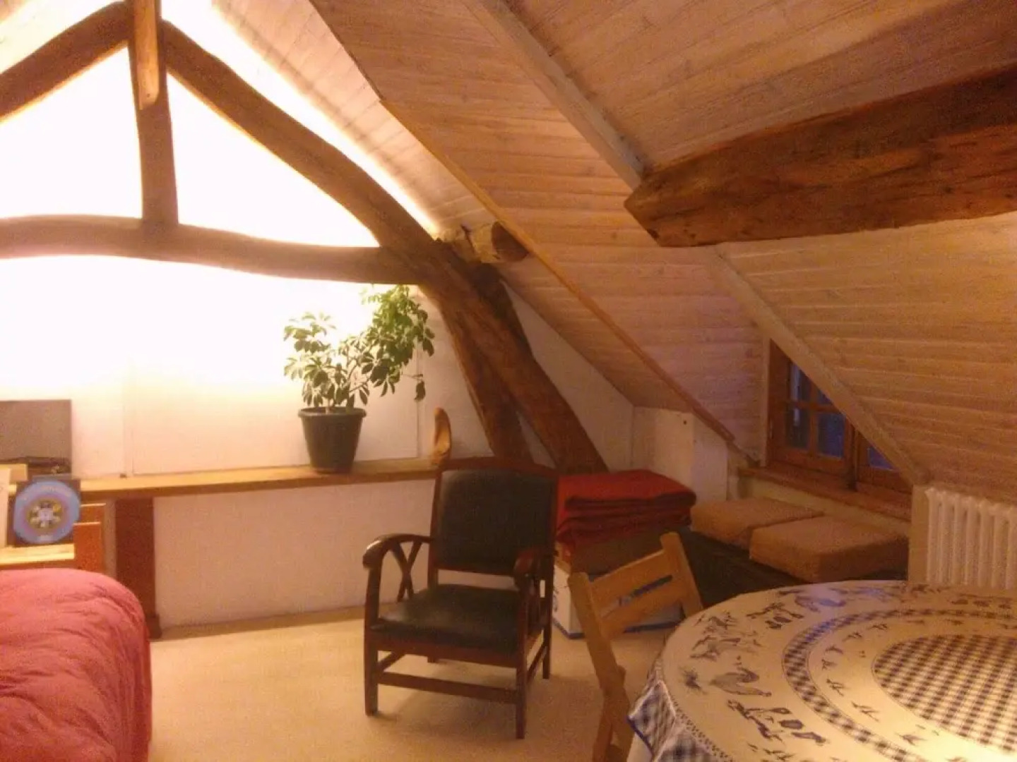 La Longère aux Volets Rouges