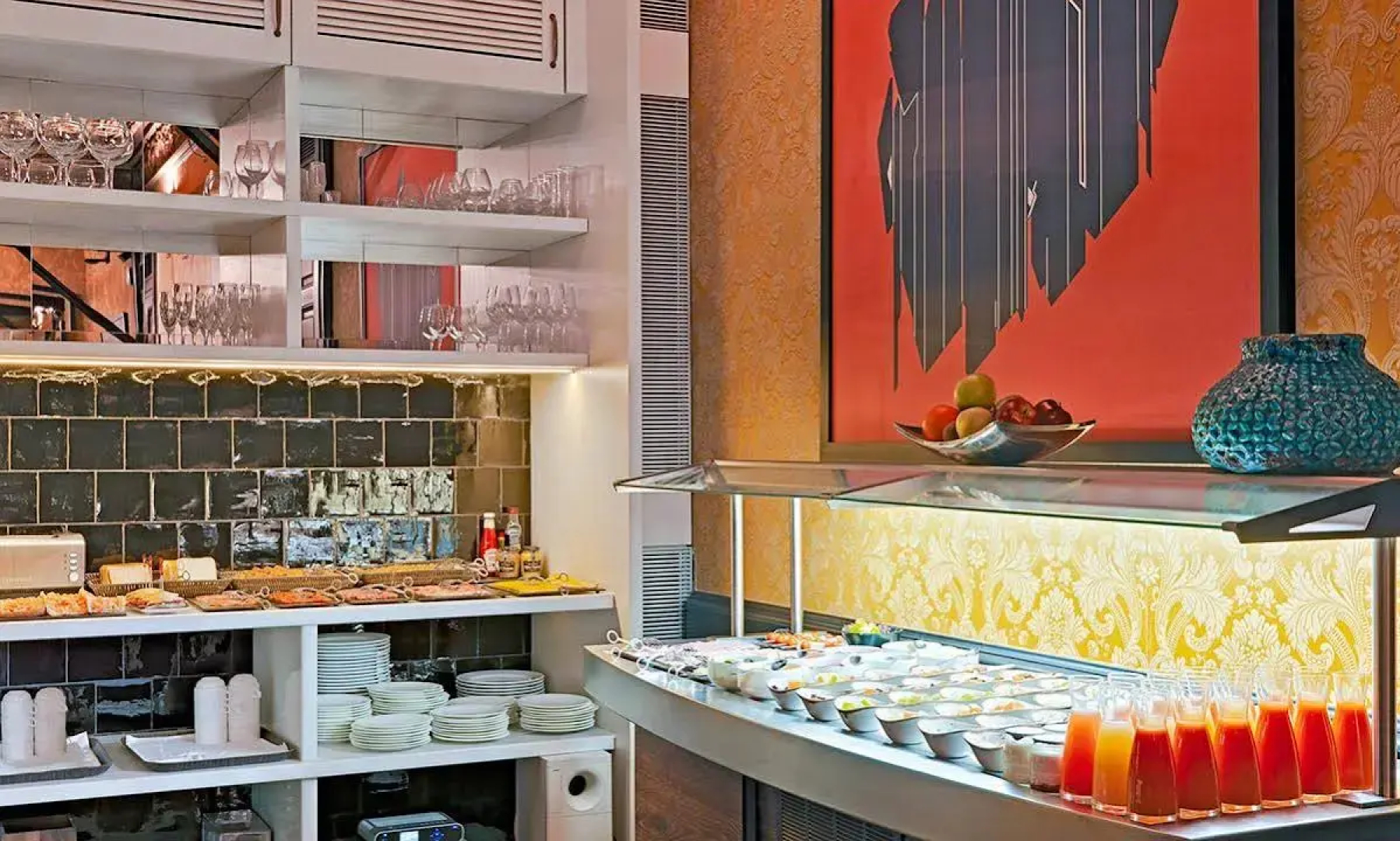 Отель H10 Catalunya Plaza Boutique Hotel