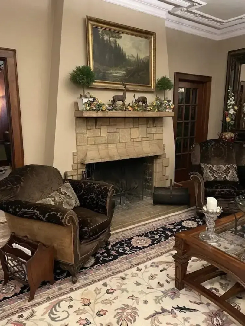 The Inn on Knowles Hill