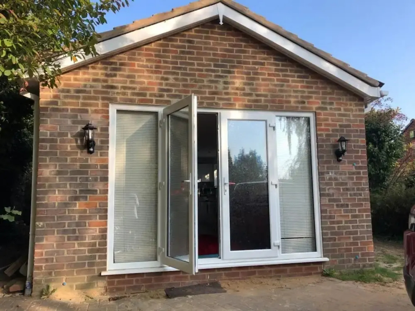 Nice 2 Bed Independent Annex in High Wycombe