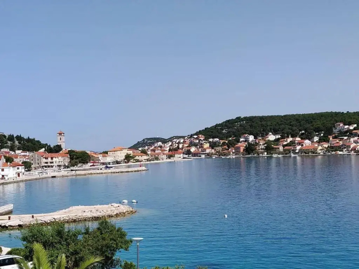 Apartments Valentina Tisno