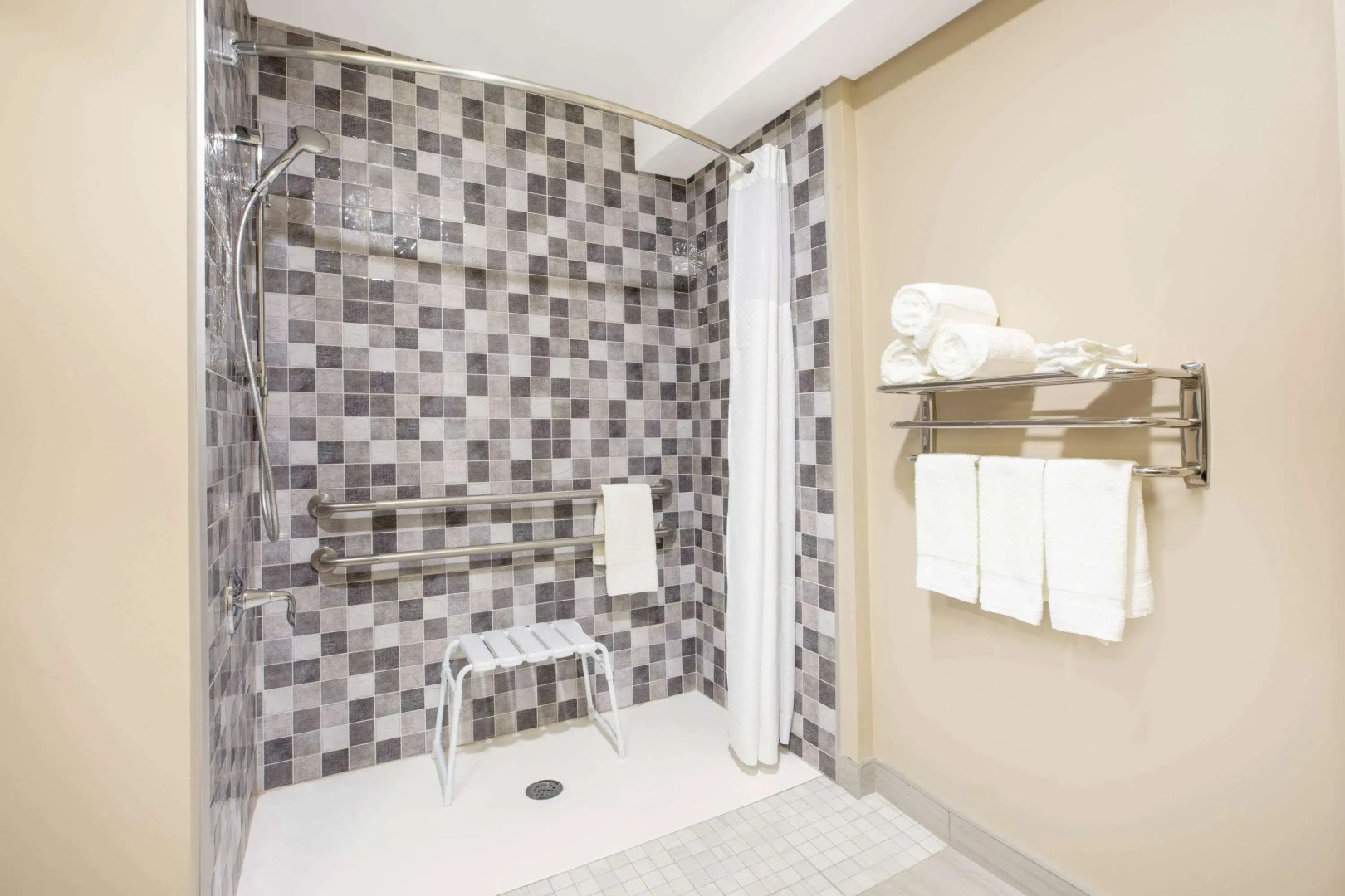 Super 8 by Wyndham Canmore