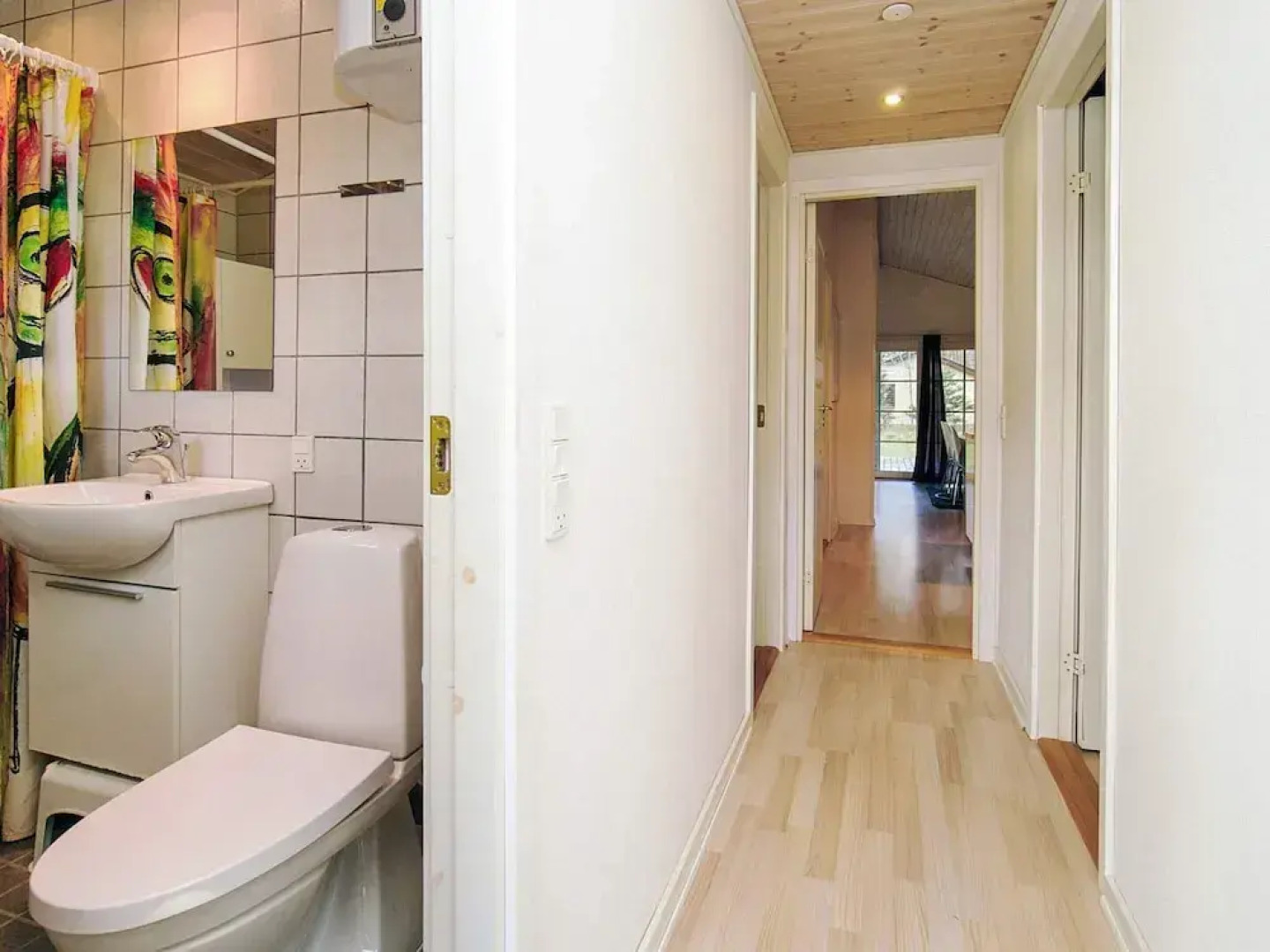 Idyllic Holiday Home in Store Fuglede near Forest