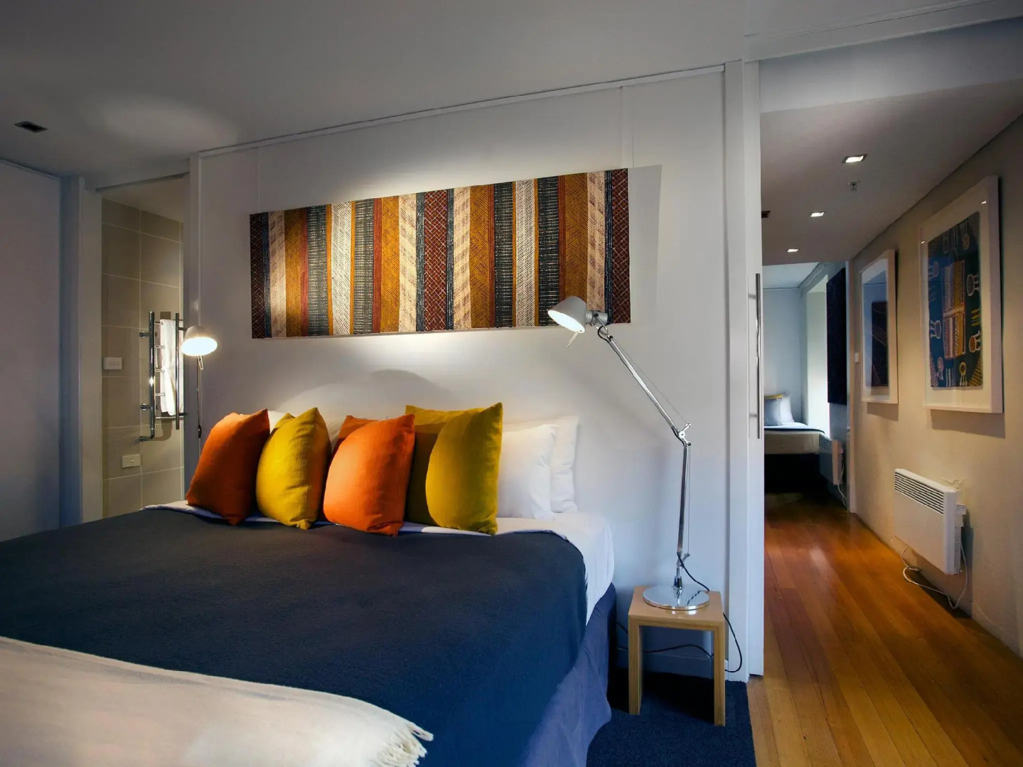 Sullivans Cove Apartments