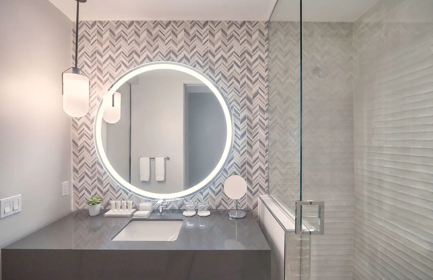 THesis Hotel Miami Coral Gables, Curio Collection by Hilton