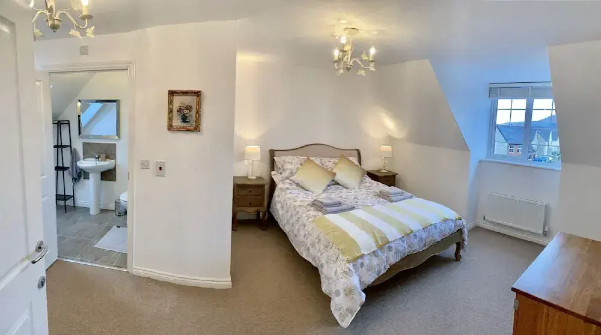 Property with Great Access - Sleeps max7