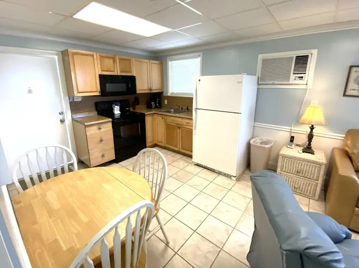 Tropical Breeze Beach Club